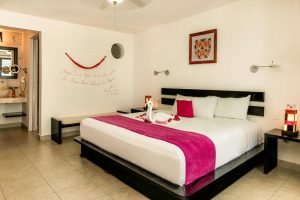 casa-ticul-playa-del-carmen-standard-king-room